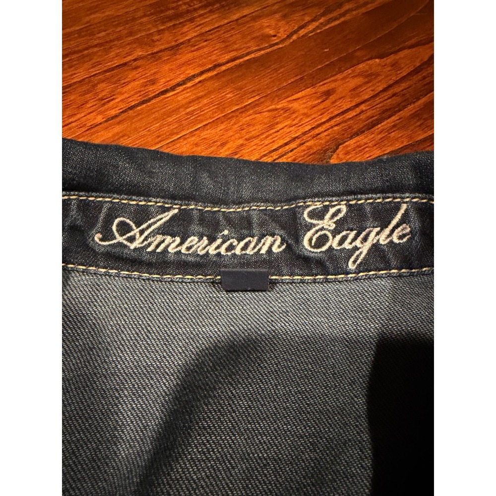 American Eagle Outfitters Womens Indigo Blue Denim Trucker Jacket Size Medium - Picture 7 of 9
